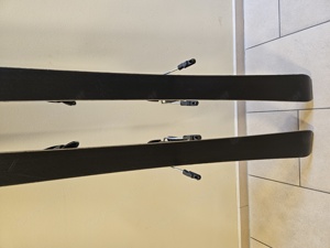 Ski und Skischuhe Bild 7