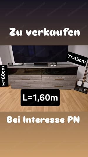 Lowboard für TV