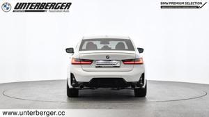 BMW 320d xDrive Limousine // M Sportpaket // DAB-Tuner Bild 4