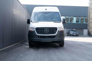 Mercedes-Benz Sprinter Bild 2