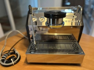 La Marzocco GS 3 schwarze Seitenteile