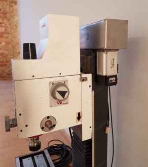 CNC-Fräse Optimum BF20L Vario mit Servomotoren und SK20 Werkzeugwechsler Bild 4