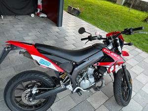 Verkaufe Moped Gilera SMT 50 Bild 4