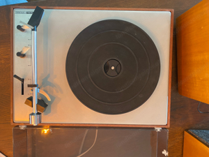 Plattenspieler - Radio Bild 2