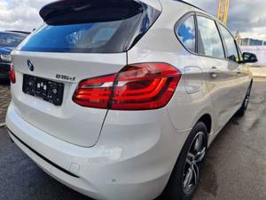 BMW 216 Bild 11