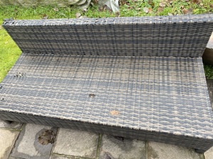 Rattan Gartensofa zu verschenken 