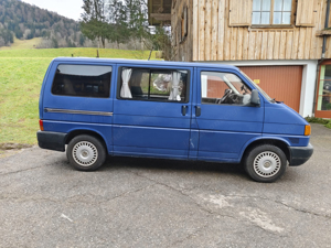 Volkswagen T4 an Bastler Campingumbau