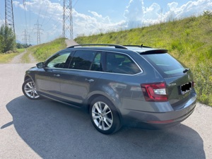 Skoda Octavia Combi 2,0 TDI Bild 3