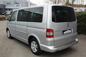 VW T5 Multivan 2.5 TDi Automatic 2 Schiebetüre Tüv 09 2025! Bild 6