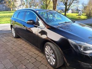 Opel Astra 2010 Bild 4