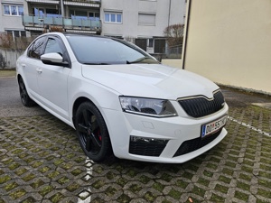  koda Octavia VRS TDI BJ 2016 Bild 9