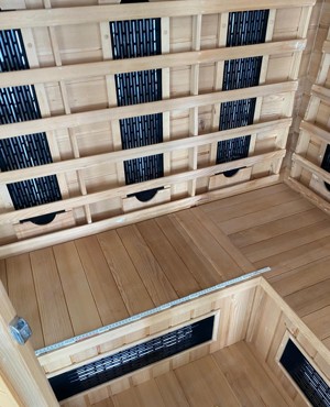 Infrarotkabine Sauna Hemlock 150 x 150, 8 Strahlern, Ionisator, LED Licht, Hifi System  Bild 7