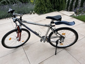 Mountainbike Mongoose Tetra SX, Rahmengröße 17,5 Zoll