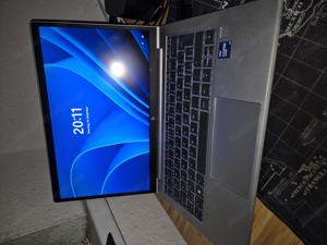 HP Elitebook 830 G8