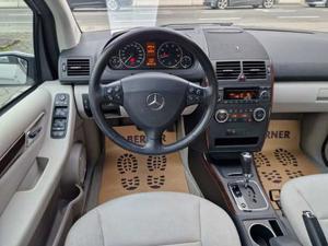 Mercedes-Benz A 200 Bild 16