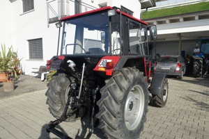 Verkaufe CASE IH 640 Allrad Bild 3