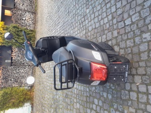 Vespa 300 GTS ABS Notte zu verkaufen Bild 3