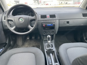 Verkaufe Skoda Fabia Kombi 1.2l Benzin Bild 5