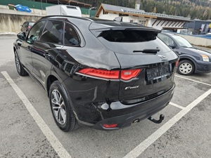 Jaguar F - Pace AwD Bild 2