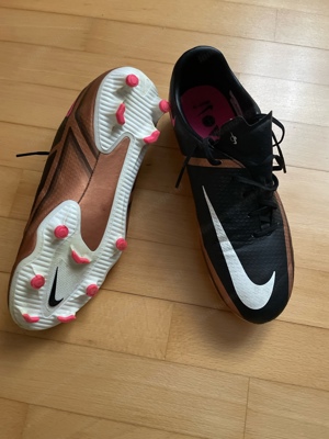 Fußballschuhe Nike Bild 2