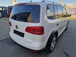 Volkswagen Touran Bild 10