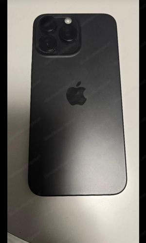 iPhone 15 Pro Max 256GB in Schwarz Bild 4