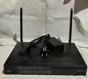 Cisco C897VAG LTE Schwarz Router 4G