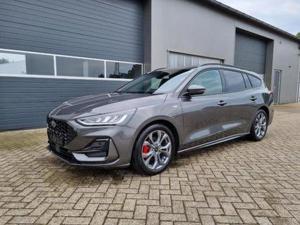 Ford Focus Turnier 1.0 155PS Automatik ST-Line X BO-Sound Winterp... Bild 1