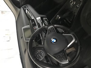 BMW X1 sDrive 18i xLine Aut. Kombi   Family Van Bild 4