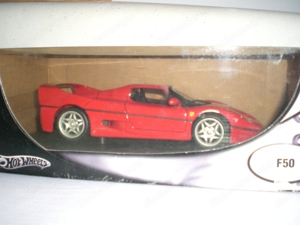 Als Weihnachtsgeschenk ein Ferrari Bild 3