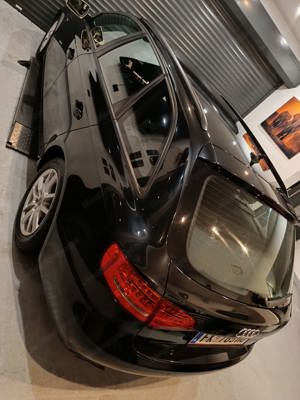 Audi A4 Avant 2.0TDI 2x S-line B&O AHK Bild 6