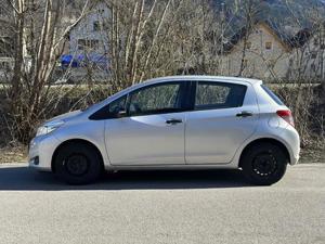 Toyota Yaris Bild 4