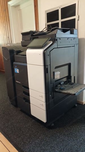 Kopierer Drucker A3 Farbe mit Falt- und Klammereinheit Konica Minolta Bild 3