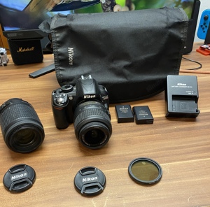 Kamera Nikon D1300 zu Verkaufen