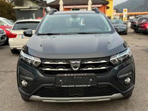 Dacia Sandero Bild 2