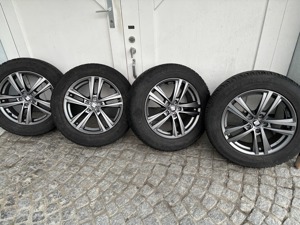 4 Winterreifen 215 65 R17 99H mit sehr schönen Alufelgen für VW Seat Skoda 