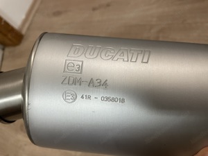 Ducati Monster Auspuff  Bild 2