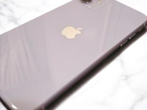 Apple iPhone 11 (Purple-Lila) [KEINE Gebrauchsspuren]