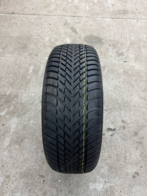 Michelin Alpin 7 - 205 55  R16   Nokian Tyres 215 55  R17 Bild 3