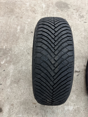 Michelin Alpin 7 - 205 55  R16   Nokian Tyres 215 55  R17