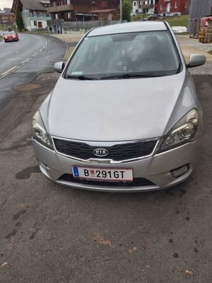 Kia Ceed CVVT 1,4 Cool- Jackpot 04 25 ,silbrig Tempomat,Nebelscheinwerfer Bild 2