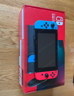 Nintendo Switch MEGA BUNDLE wie neu Bild 5