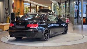 BMW 325 Bild 9