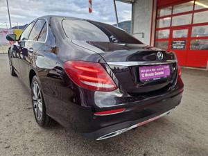 Mercedes-Benz E 220 Bild 11