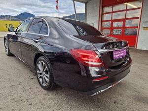 Mercedes-Benz E 220 Bild 10