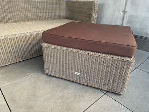 2x Echtrattan Sofa Sitzgarnitur mit Hocker Bild 3