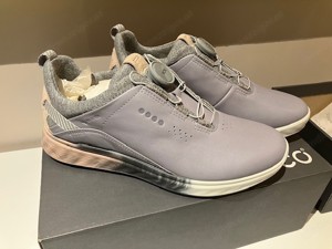 Achtung Golfdamen: neue Golfschuhe von Ecco