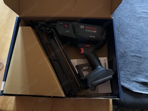 Bosch Professional GNH 64 MD Bild 2