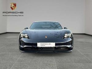 Porsche Taycan Bild 8