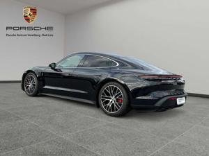 Porsche Taycan Bild 3